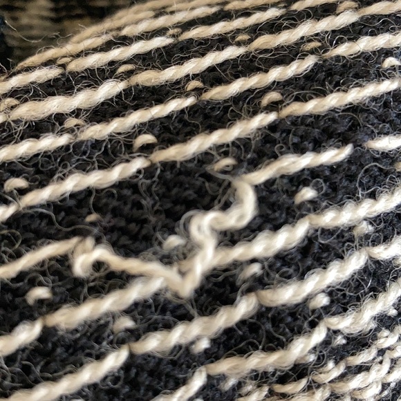 Dale Of Norway Sweater - Picture 12 of 12